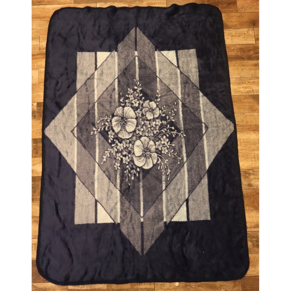 Vintage San Marcos Mexico Blanket Floral Rose Blue Reversible Acrylic Size 60x89